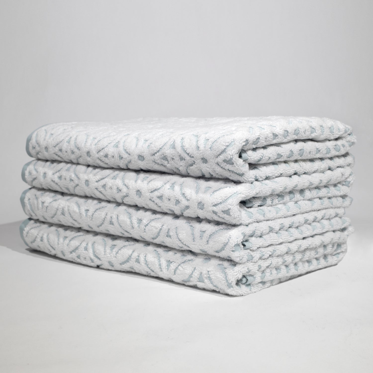 Prague™ 100% Organic Bath Towel (Set of 4)