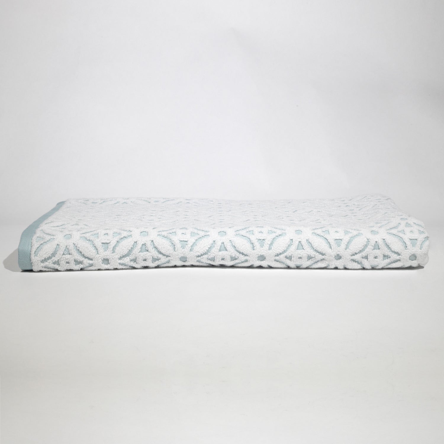 Prague™ 100% Organic Bath Sheet