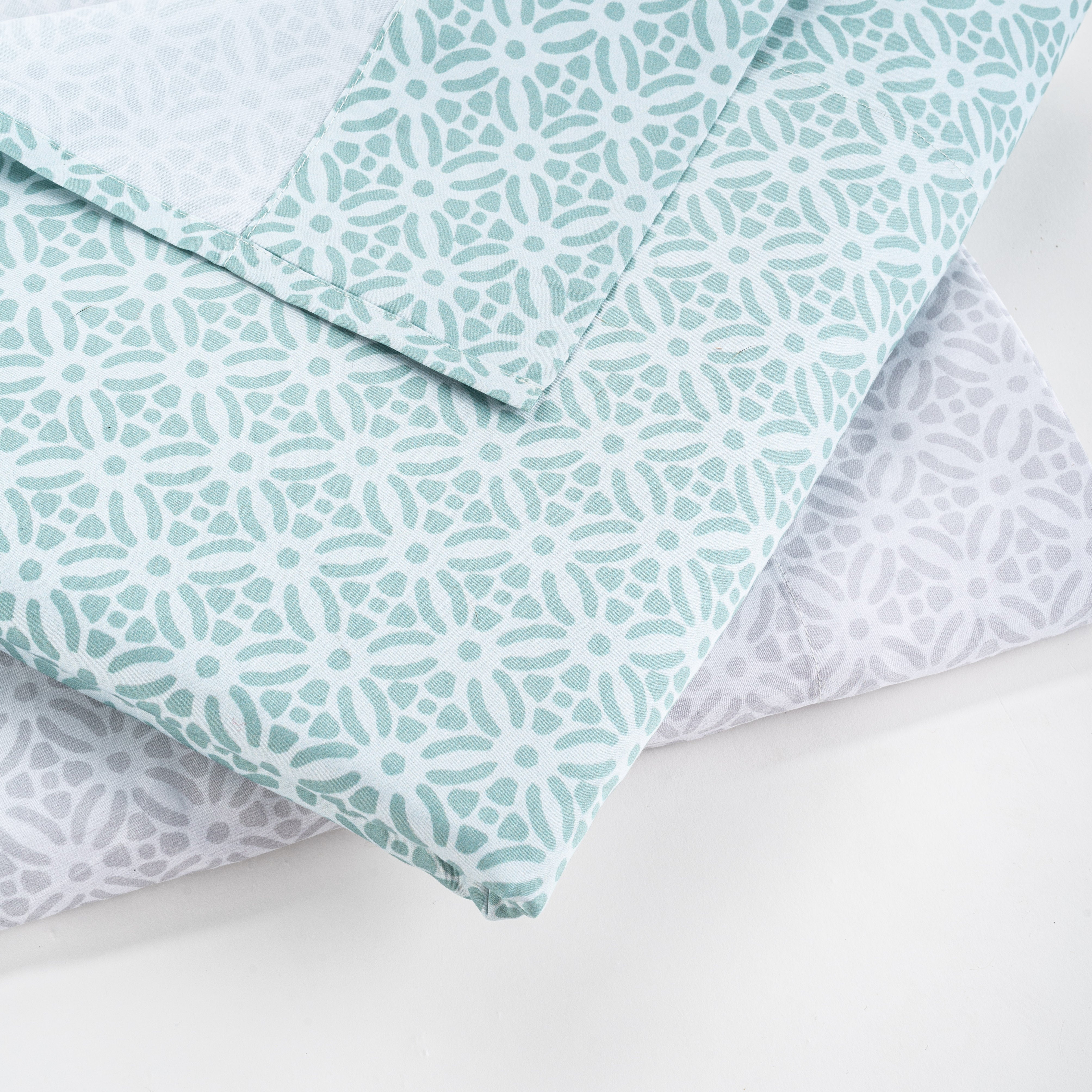 Organic Prague™ Patterned Flat Sheets