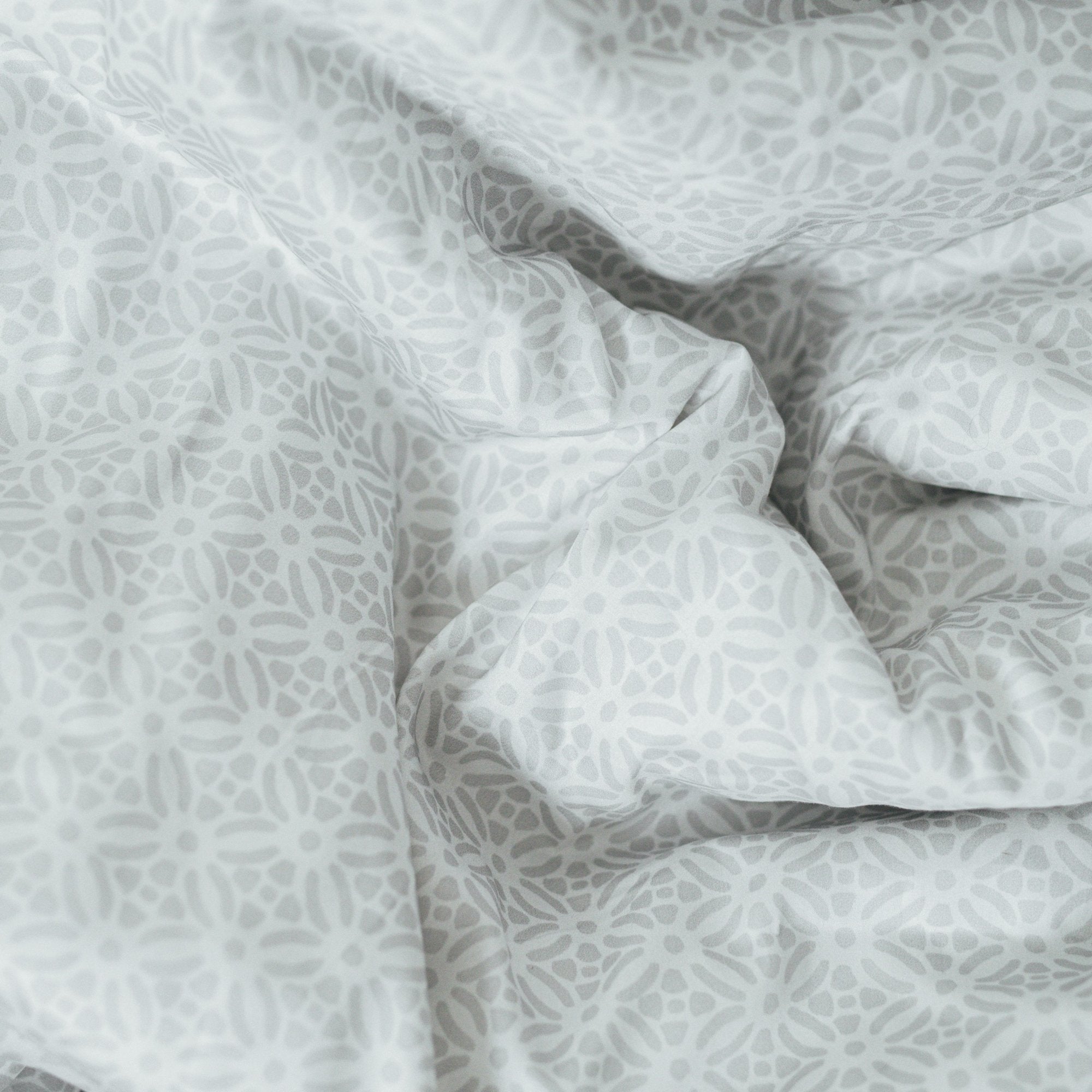 Organic vs Synthetic; Which Bedding Is Right For You